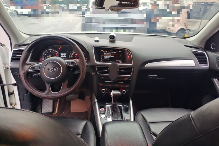 奥迪Q5(进口) 2013款 45 TFSI quattro 运动型中控内饰7002