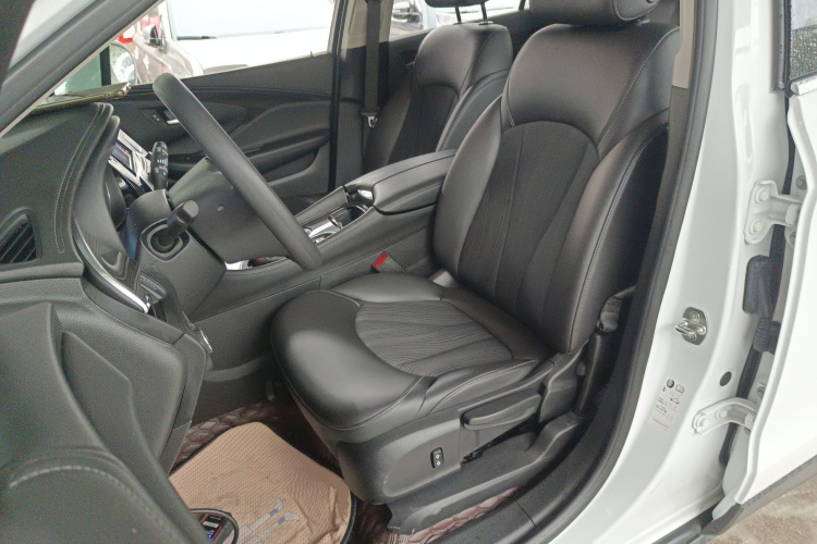 别克 昂科威 2020款 20T 两驱领先型局部细节19