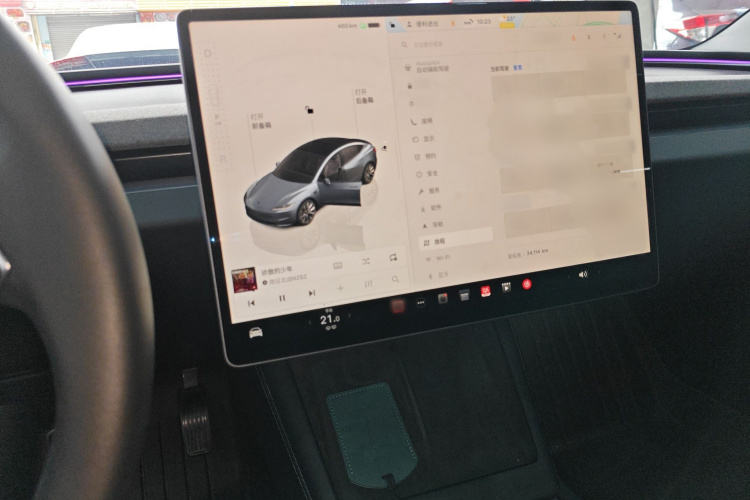 特斯拉 Model 3 2023款 长续航全轮驱动版局部细节16