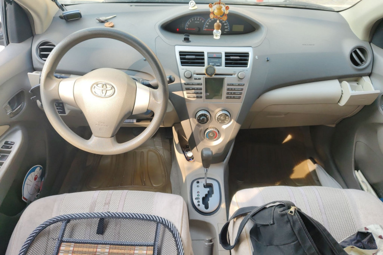 丰田 威驰 2008款 1.6L GL-i 特别纪念版 AT中控内饰7002