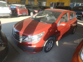 宝骏310 2016款 1.2L 手动舒适型