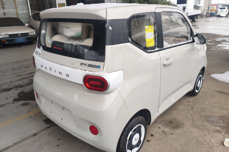 五菱汽车 宏光MINIEV 2024款 第三代 215km 青春版车身外观7