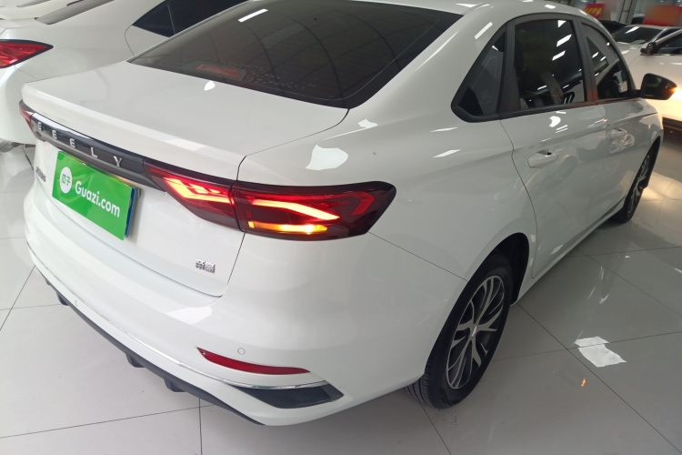 吉利汽车 帝豪 2022款 第4代 1.5L CVT精英型车身外观6005