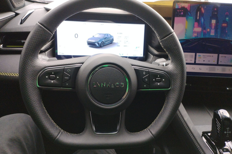 领克03 2025款 1.5TD DCT冠军版Pro局部细节13