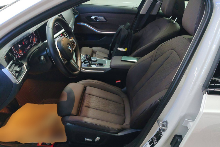 宝马3系 2022款 325Li M运动曜夜套装中控内饰19