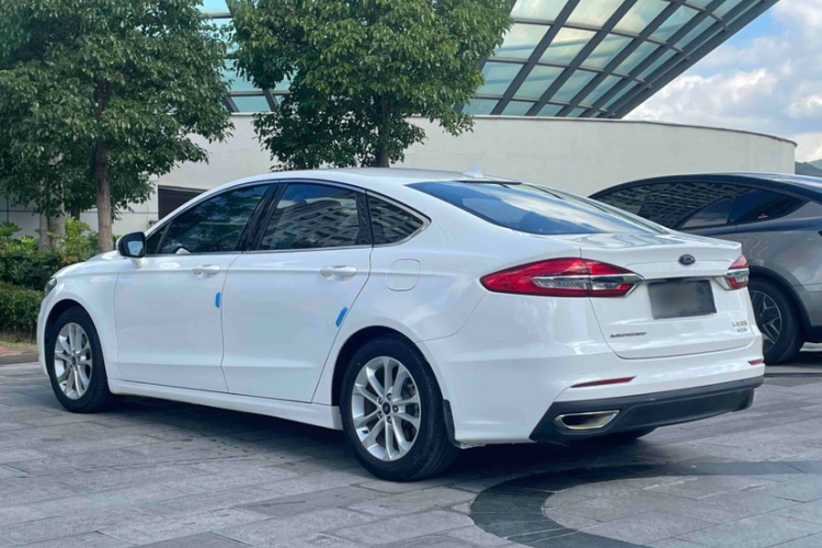 福特 蒙迪欧 2020款 EcoBoost 180 时尚型车身外观6003