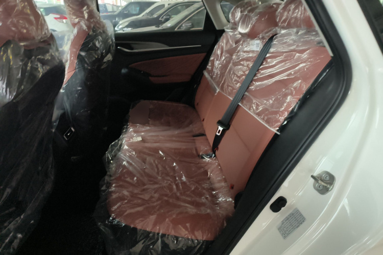 长安 逸动 2025款 PLUS 1.4T 双离合高能版中控内饰21