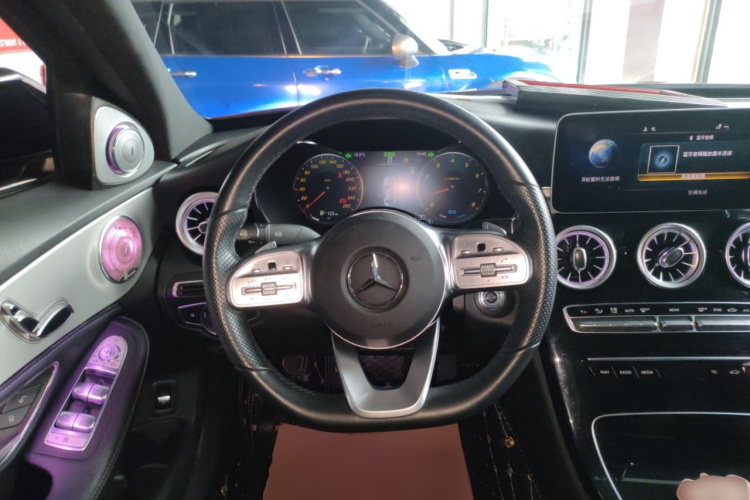 奔驰C级 2020款 C 260 运动版局部细节13