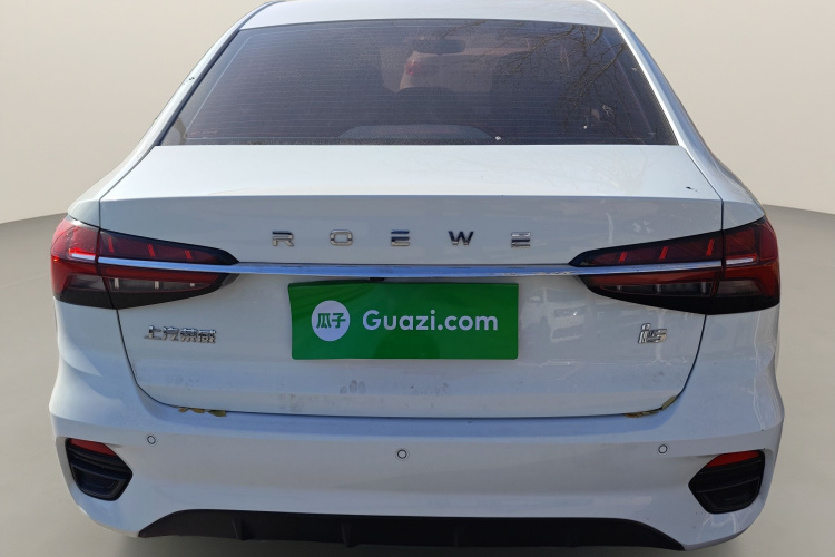 荣威i5 2021款 1.5L 手动铂金版车身外观6