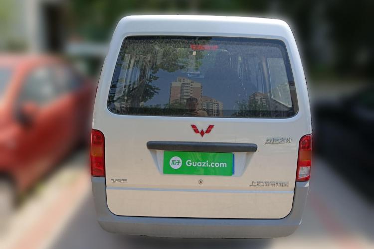 五菱汽车 五菱之光 2020款 1.2L 实用型 国VI LSI车身外观6004