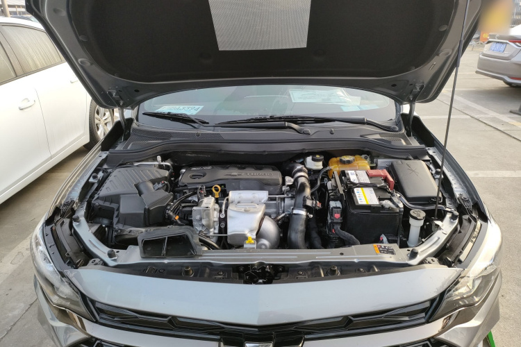 雪佛兰 科鲁泽 2020款 轻混 RS 330T 自动畅快版局部细节24