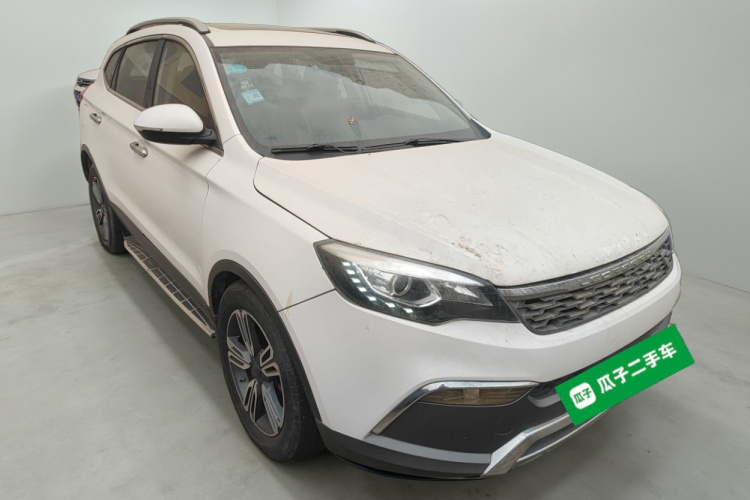 猎豹汽车 猎豹CS10 2015款 2.0T 手动卓越型车身外观3