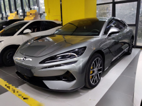 腾势Z9GT 2024款 1100四驱Pro版