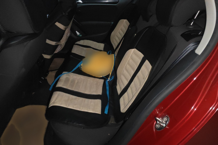 大众 高尔夫 2012款 1.6 自动舒适型中控内饰7004