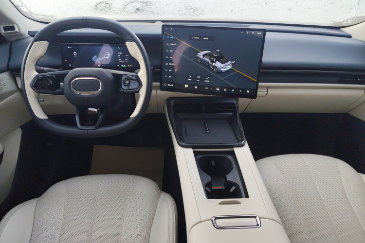 领克07 2024款 EM-P 126长续航 Ultra中控内饰12