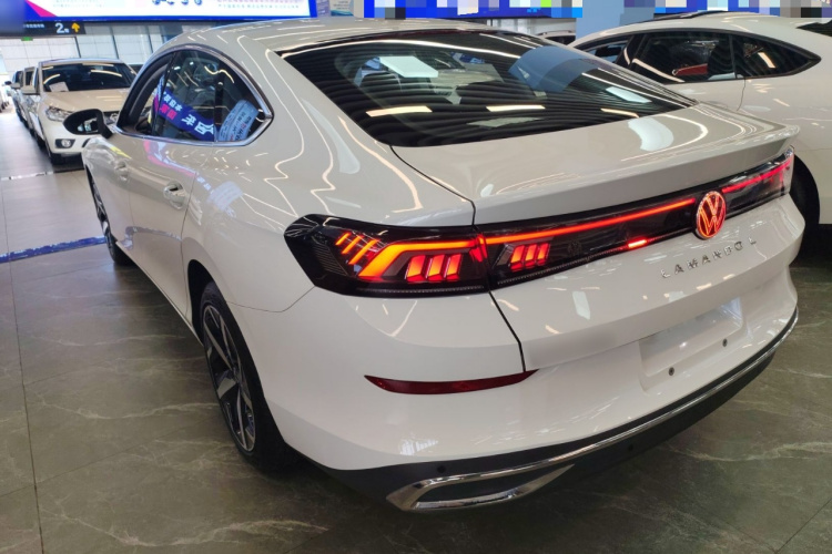 大众 2025款 凌渡L 280TSI DSG酷辣版车身外观4