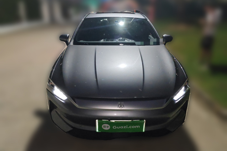 比亚迪 秦PLUS 2021款 EV 500KM 尊贵型车身外观2