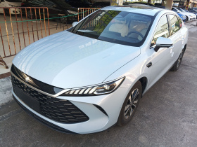 比亚迪 秦PLUS 2025款 DM-i 智驾版 120KM超越型