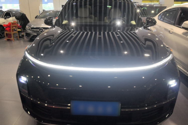 理想汽车 理想L9 2024款 Pro车身外观2