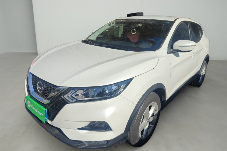 日产 逍客 2023款 经典 2.0L CVT XV舒适版车身外观1