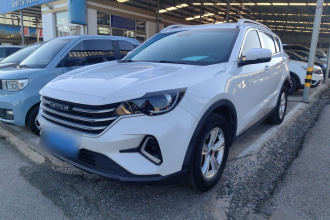 捷途X70M 2021款 1.5T DCT豪华伙伴型 7座