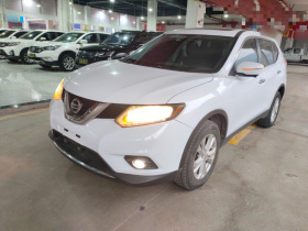 日产 奇骏 2014款 2.0L CVT舒适版 2WD