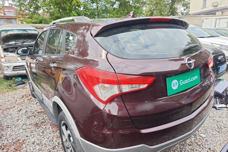 海马S5 2016款 1.6L 手动智能豪华型科技版车身外观6004