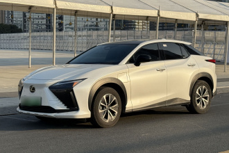雷克萨斯RZ 2023款 450e 四驱纵享版