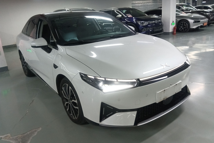 小鹏P5 2021款 460E+车身外观6002