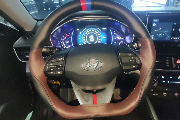 现代 菲斯塔 2019款 280TGDi 智享版 国VI中控内饰13