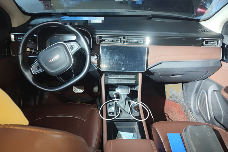 中国重汽VGV VGV U70Pro 2022款 1.5T 自动优悦版 7座中控内饰12