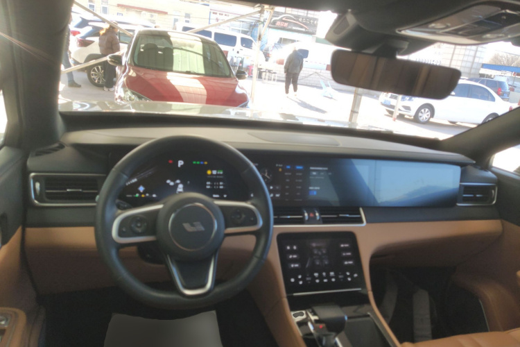 理想汽车 理想ONE 2020款 增程6座版中控内饰7002
