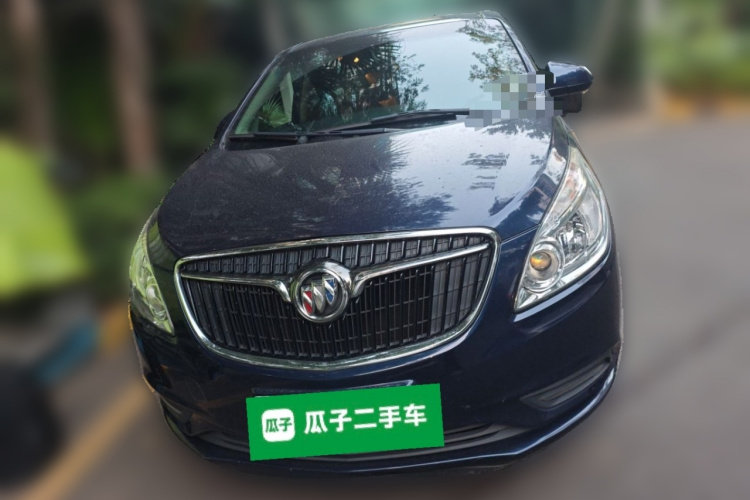 别克GL8 2017款 25S 尊贵型 国V车身外观2