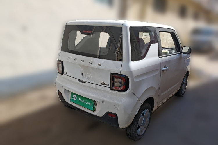 吉利银河 2024款 熊猫mini 200km 耐力熊车身外观6005