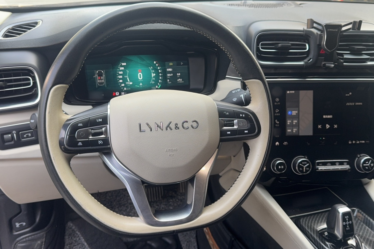 领克02 2018款 1.5T DCT两驱耀Pro版 国V局部细节13