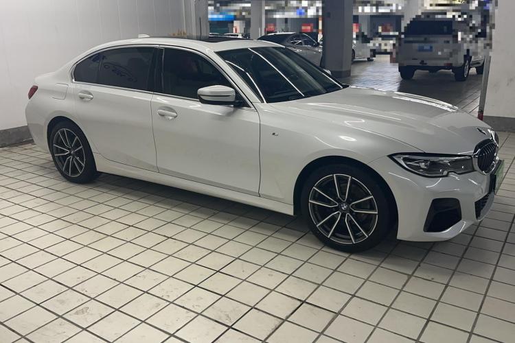 宝马3系 2021款 改款 320Li M运动套装车身外观6002