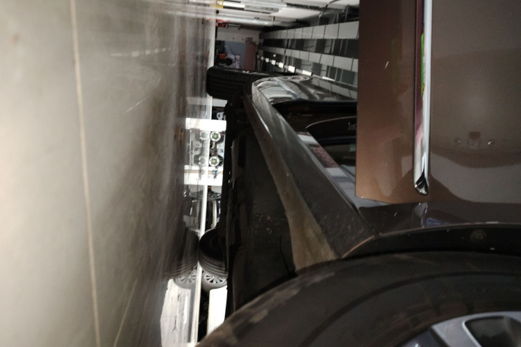 别克GL8 2021款 陆上公务舱 652T 尊贵型局部细节9001