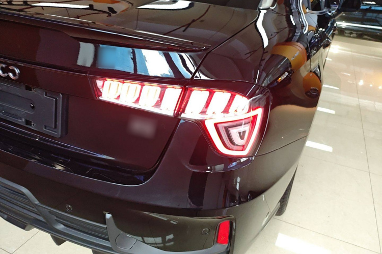 领克03 2021款 2.0TD 自动劲 冠军版车身外观6001