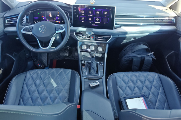 大众 速腾 2023款 300TSI DSG超越版中控内饰12