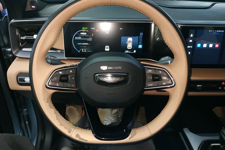 吉利汽车 吉利icon 2023款 1.5TD 巧克力醇臻版中控内饰13
