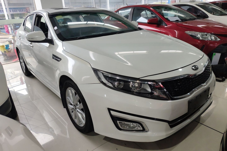 起亚K5 2015款 2.0L 自动GLS车身外观6002