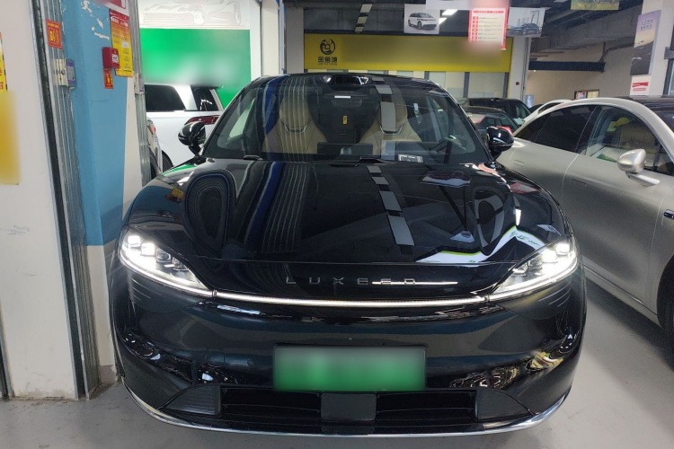 鸿蒙智行 智界R7 2024款 纯电 736km UItra车身外观6001