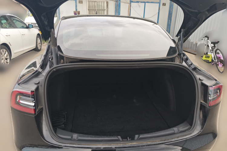 特斯拉 Model 3 2021款 标准续航后驱升级版局部细节23