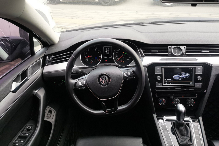 大众 迈腾 2019款 330TSI DSG 领先型 国V中控内饰13