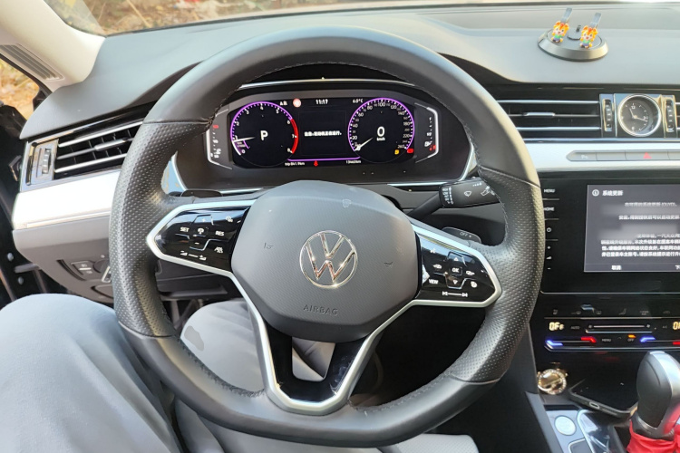 大众 迈腾 2023款 200万辆纪念版 330TSI DSG豪华型中控内饰13