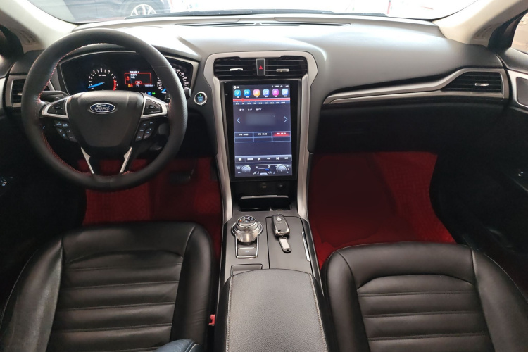 福特 蒙迪欧 2017款 EcoBoost 180 时尚型中控内饰12