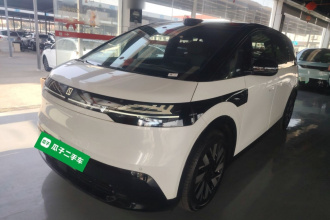 极氪MIX 2025款 长续航智驾版