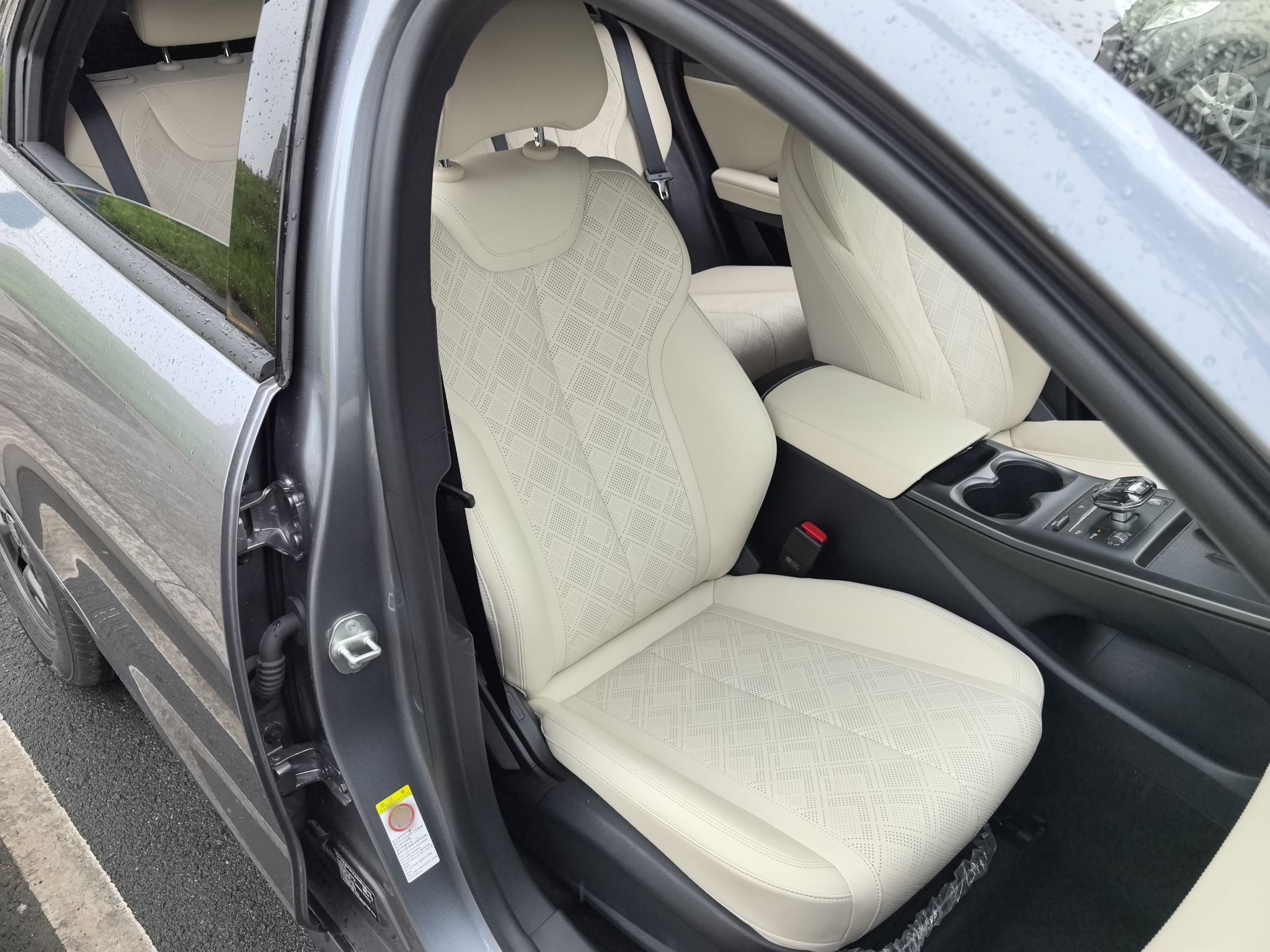 比亚迪 秦PLUS 2025款 DM-i 智驾版 55KM领先型