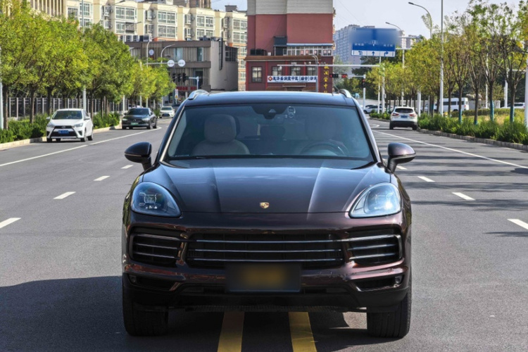 保时捷 2018款 Cayenne 3.0T车身外观6004