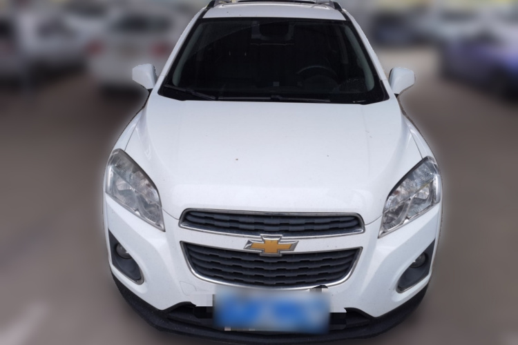 雪佛兰 创酷 2016款 1.4T 自动两驱舒适天窗版车身外观2